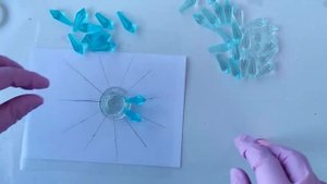 Цветок кристалл из эпоксидной смолы.