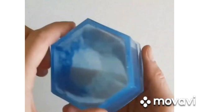 Голубая шкатулка из эпоксидной смолы ручная работа под заказ уникальное изделие прозрачный голубой