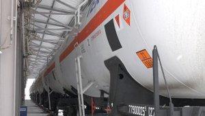 Инновационные железнодорожные цистерны на службе в Иркутской нефтяной компании.