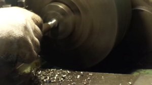 делаем метчик м6 левый