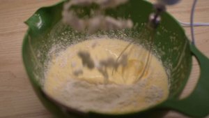 ОЛАДЬИ ИЗ МЯГКОГО ТВОРОГА.ЛЮБИМЫЙ ЗАВТРАК МОИХ ДЕТЕЙ.