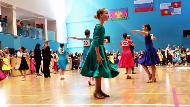 Всероссийский турнир по спортивно-бальным танцам смотреть онлайн