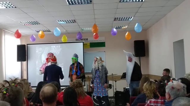 Сценка ( Три девицы под окном ) на 8 Марта смотреть онлайн