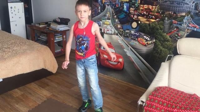 Skechers Light Storm тест драйв новых кроссовок! смотреть онлайн