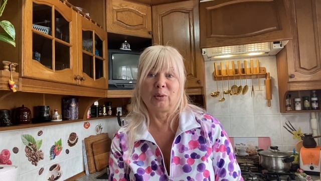 Какие САЛАТЫ я готовлю на НОВЫЙ ГОД, советы от Ирины Белой / АРИНА БЕЛАЯ смотреть онлайн