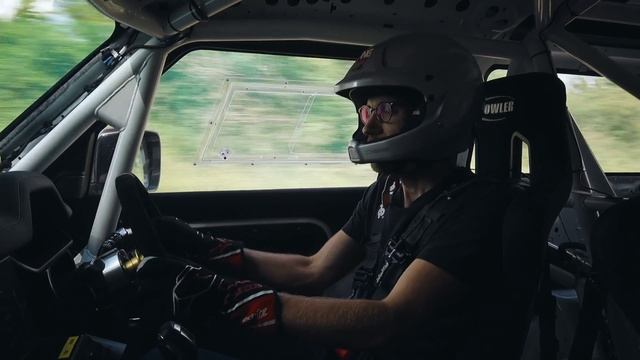 The NEW Bowler Defender: The most EXTREME Land Rover | Carfection 4K смотреть онлайн