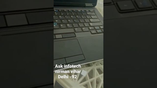 Dell latitude E7440 i5 4th gen 4GBRAM/320GBHHD  for more details contact Manisha 8743031883 WhatsAp