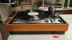 DUAL-1229 проигрыватель виниловых пластинок