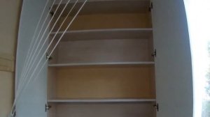 Шкаф  на лоджию для хранения разносолов.