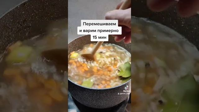 Готовлю уху из карпа! Быстрый рецепт приготовления. Жизнь в Чехии.