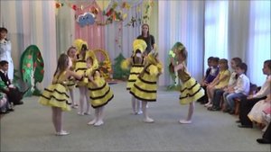 Танец «ПЧЕЛКИ» Авторская разработка. Хореограф О.А. Лукашенко