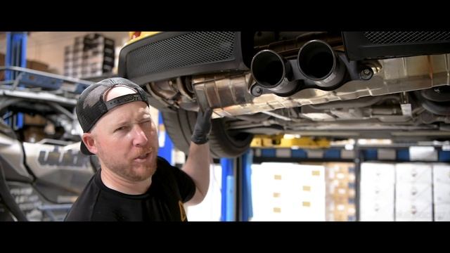 Racing Yellow Porsche 991.2 GT3 w/ ARMYTRIX Cat-Back Valvetronic Exhaust, Revs & Fly-by sound! смотреть онлайн