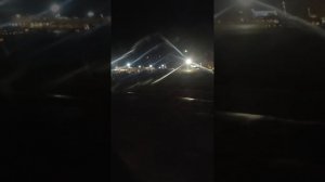 100523 Приземлились в Домодедово Рейс из Нижнего Новгорода