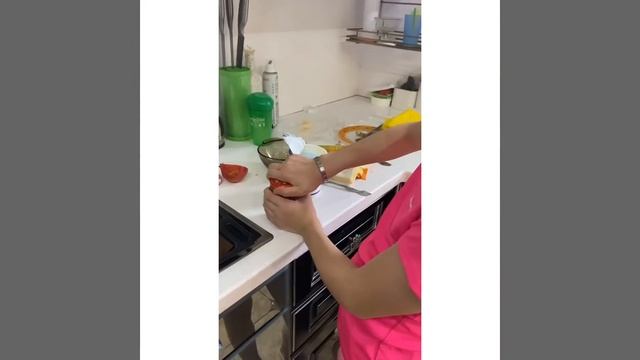 ПРИВЕТИКИ-ПИСТОЛЕТИКИ ?Готовим ПИЦЦУ из 5 ингредиентов за 15 минут? смотреть онлайн