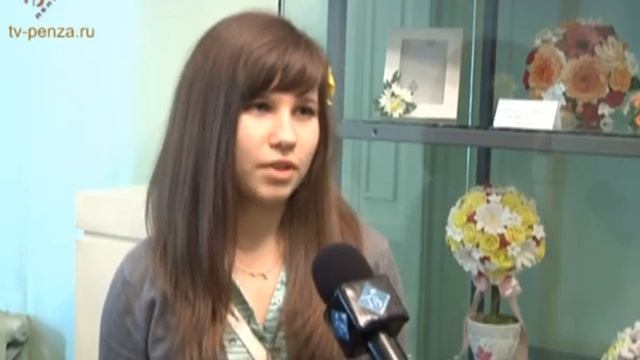 Выставка цветов из полимерной глины Елены Лушниковой смотреть онлайн