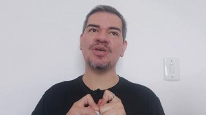 PERFUME HER GOLDEN SECRET ( ANTÔNIO BANDERAS ) RESENHA