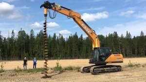 Бурение под шпунт гусеничным экскаватором Case 220 NLC