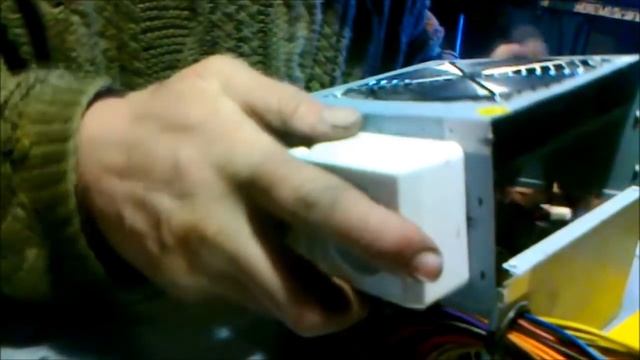 Блок питания на 12 вольт из старого компьютера смотреть онлайн