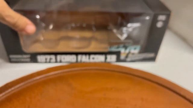 POLICE- 1973 Ford Falcon XB Weathered Version Muddy Interceptors WORKING-LIGHTS смотреть онлайн