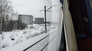 Станция Ручьи и интерьер ЭР2К "Лахта"