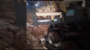 Видео отзыв клиента на Дровокол Горыныч 6 тонн бензиновый на маленьких колесах