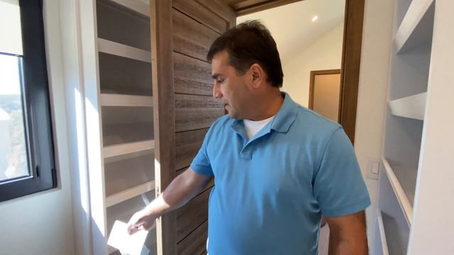 Как Украинец построил дом в Столице Техаса Остин смотреть онлайн