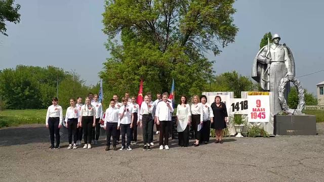 Митинг, посвящённый Великой Победе, в селе Великий Суходол. смотреть онлайн