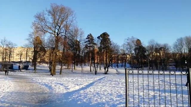 Верхнее Суздальское Озеро ? 5 Марта 2022/ Санкт-Петербург ™️ От пляжа до метро "Озерки" 2 мин.пешко смотреть онлайн