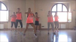Rompe-Daddy Yankee ZUMBA Fitness Dance Choreo #Reggaeton