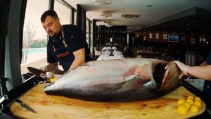 Разделка мальдивского Тунца с Сергеем Михневичем