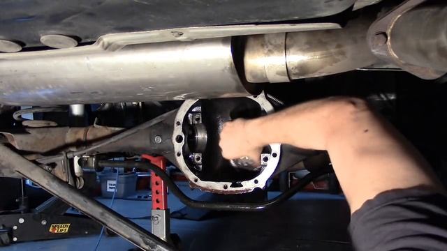 RWD Differential Backlash Noise Diagnosis and Fix-Pt1 смотреть онлайн