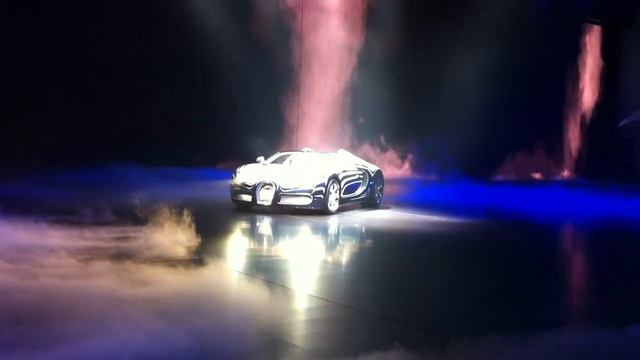 Bugatti Veyron L'or Blanc live! смотреть онлайн