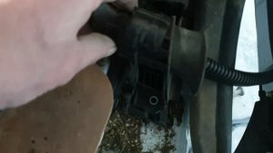 how to remove a citroen berlingo sliding door.