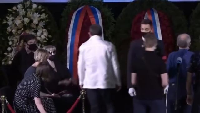 Ночью Скончалась Заслуженная Артистка Елена Проклова смотреть онлайн