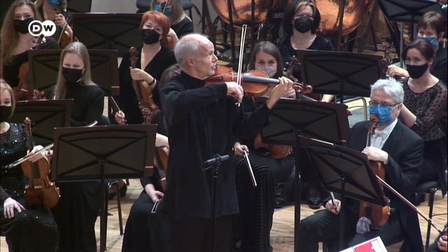 Beethoven: Violin Concerto  Thomas Zehetmair and the Ural Philharmonic Orchestra