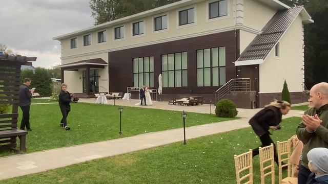 VLOG:WEDDING//наваливаем кринжа и балдеем смотреть онлайн