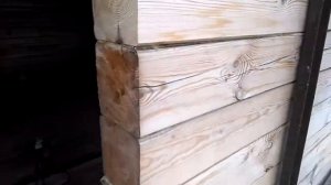 как выправить стену из бруса после усадки
