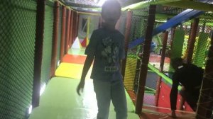 Играем в детском центре Happy land/Лабиринт/Игротека/Галерея Новосибирск