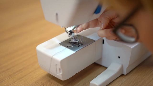 Нитка-Резинка | Как ею шить? Как использовать на швейной машинке? смотреть онлайн