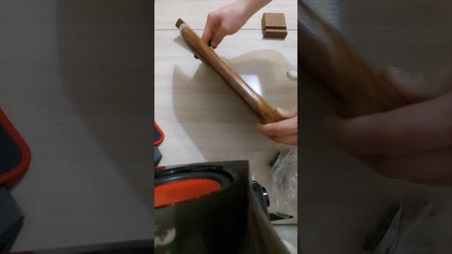 Доска для подачи,топор
