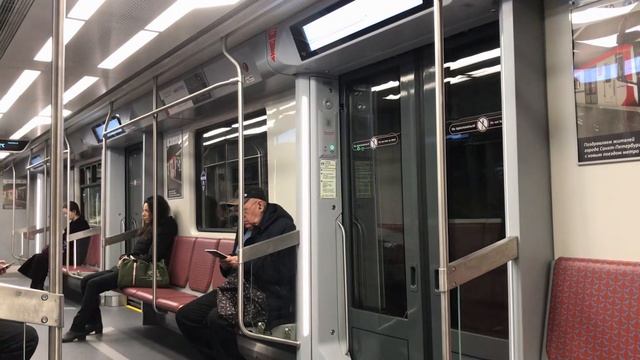 Новинка! Поездка на поезде "Балтиец". 81-725.1/726.1/727.1 12.11.2022 смотреть онлайн