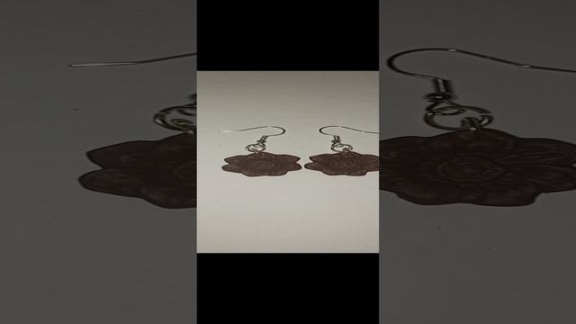 СЕРЕЖКИ РУЧНОЙ РАБОТЫ?