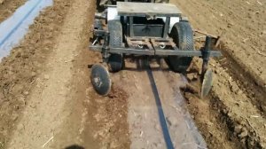 Пленкоукладчик на минитрактор