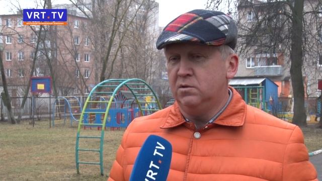 Кормушки и скворечники. Юные помощники пернатых включаются в работу. смотреть онлайн