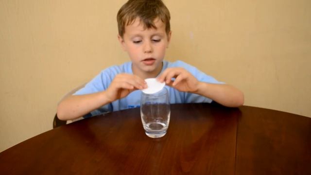 СЕКРЕТ ДЕТСКОГО ФОКУСА С ИСЧЕЗНОВЕНИЕМ МОНЕТЫ смотреть онлайн