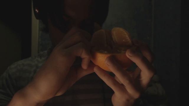 ASMR / АСМР - Как Правильно Есть Апельсин смотреть онлайн