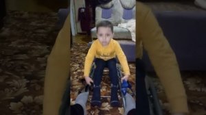 Детский ВЛОГ. Как заставить ребёнка заниматься спортом. Спортивная тренировка детей. Дети. Спорт.