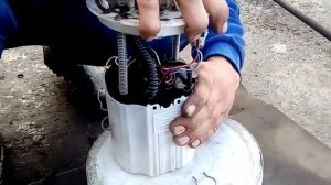 Шевролет кобальт замена фильтра бензанасоса