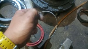 почему текут ступицы ямз