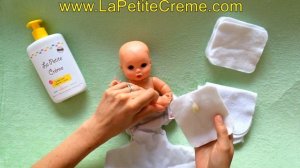 HOW TO change a diaper without Wipes!